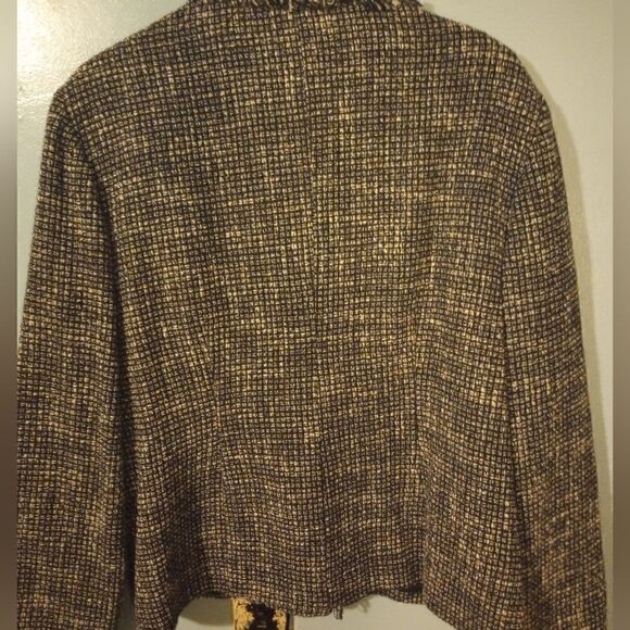 - Requirements wool blend tweed blazer with frayed hem line - Picture 3 of 10